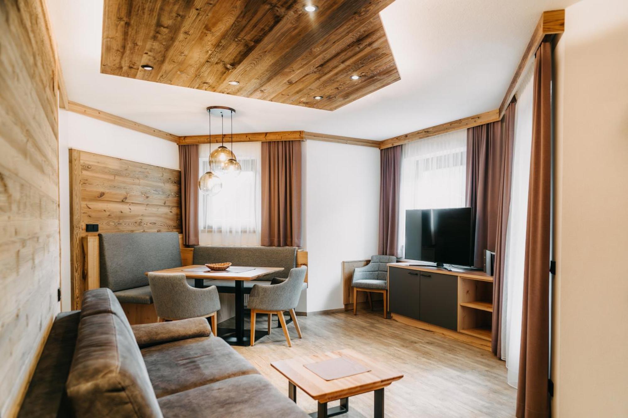 Gaeste-appartementhaus - Urlaubsresort Hafele * Sankt Jakob in Defereggen